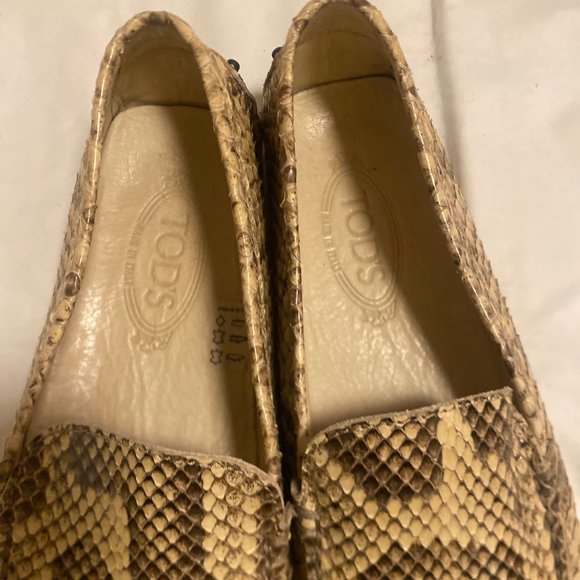Tod's Snakeskin Drivers - Picture 2 of 9